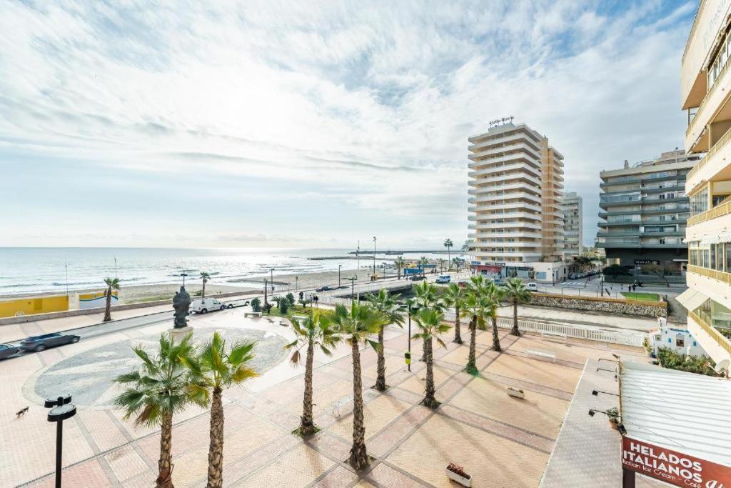 Seaside Boutique Apartment フエンヒロラ エクステリア 写真